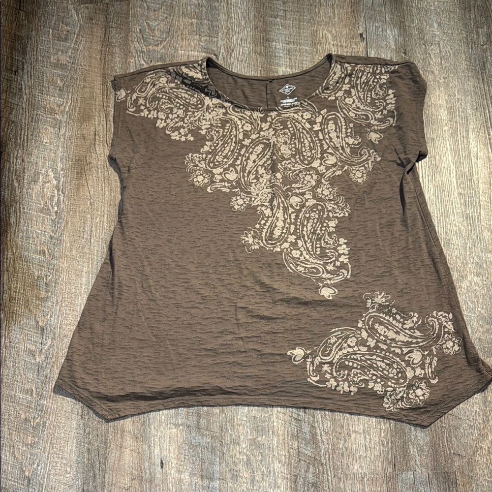 St. John's Bay Chocolate Paisley Short Sleeve Tee